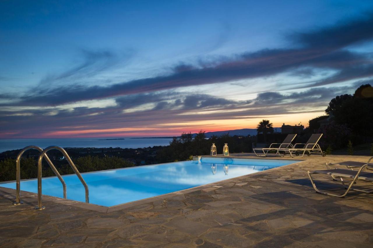 Villa Elaia Свороната Екстериор снимка