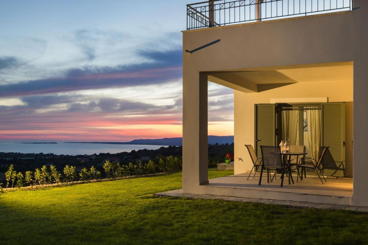 Villa Elaia Свороната Екстериор снимка